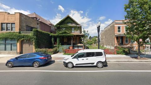 2042 W. Irving Park