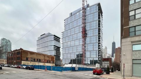 868 N. Wells